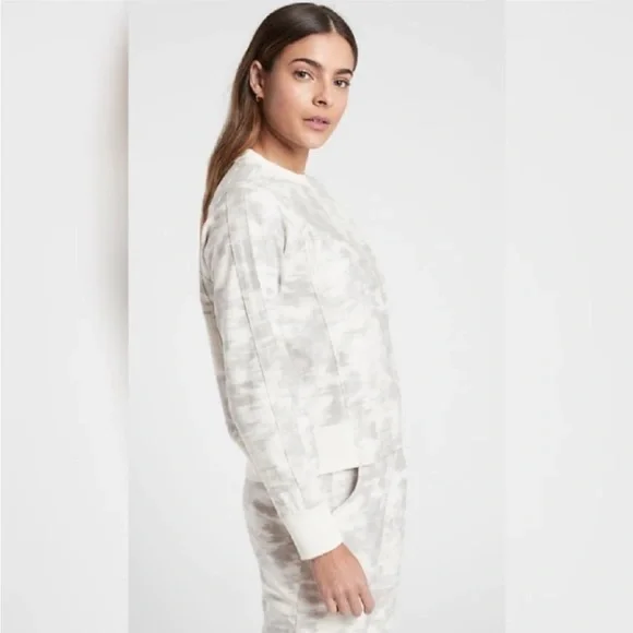 Athleta Farallon Printed Sweatshirt - Picture 5 of 12